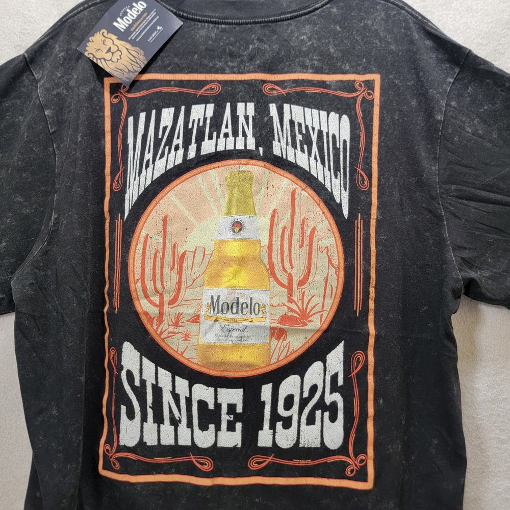 Modelo Mazatlan Mexico Since 1925 Graphic T Shirt Acid Black Cropped Mens Size L